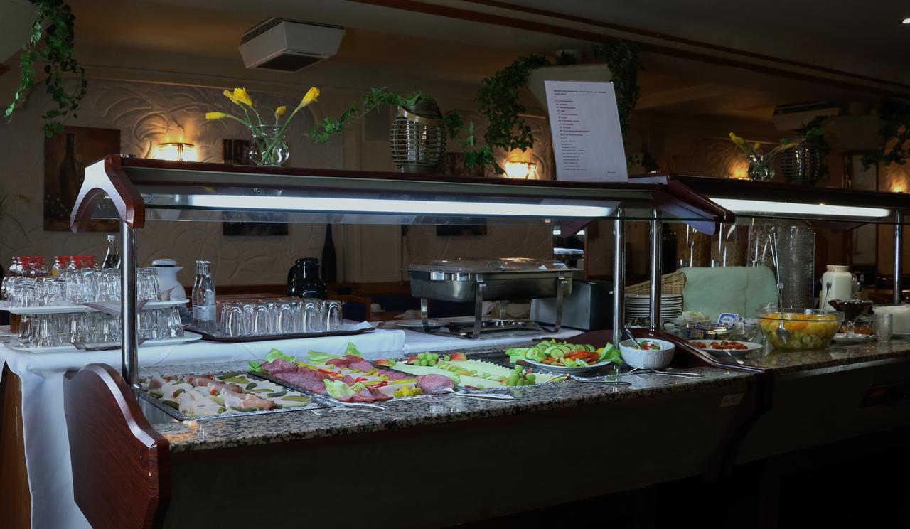 Hotel Zur Rebe Hochheim am Main Luaran gambar