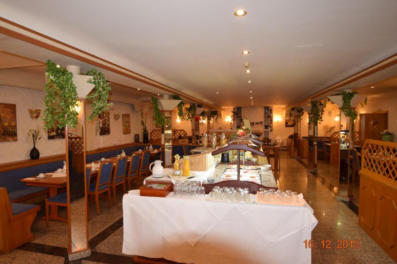 Hotel Zur Rebe Hochheim am Main Luaran gambar